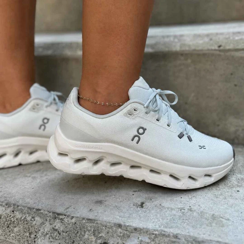 ON CLOUD LOEWE BLANCA AZUL