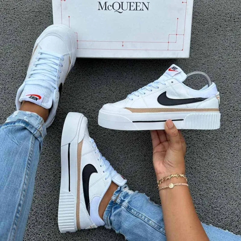 NIKE COURT BLANCA NEGRA