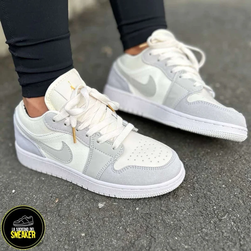 JORDAN RETRO 1 LOW PARIS