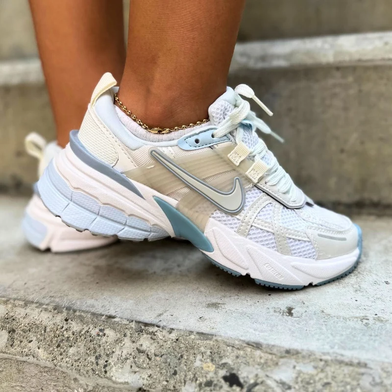 NIKE V2K BLANCA AZUL