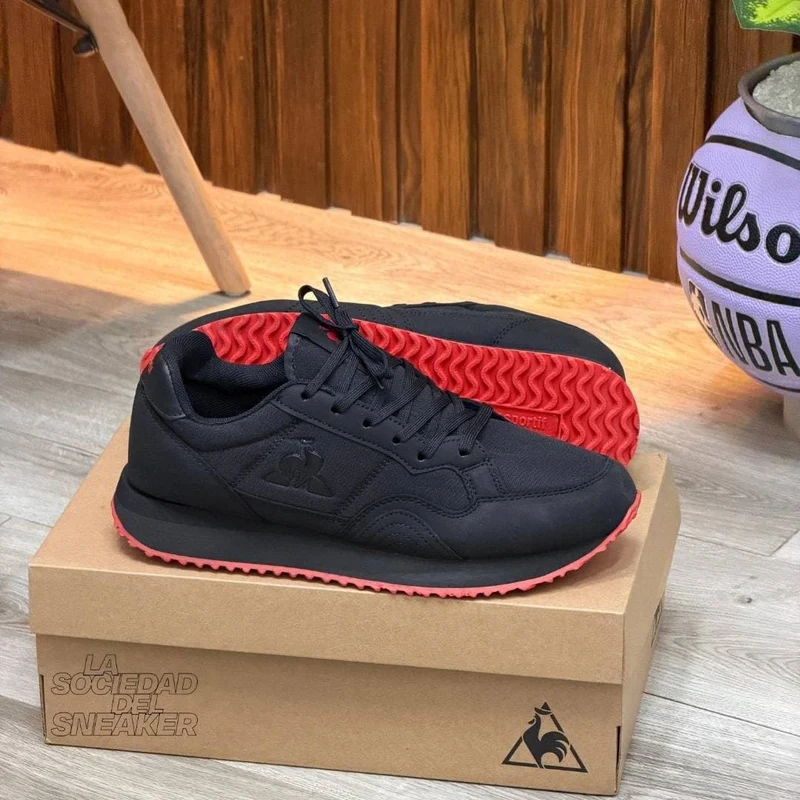 LE COQ SPORTIF NEGRA ROJA