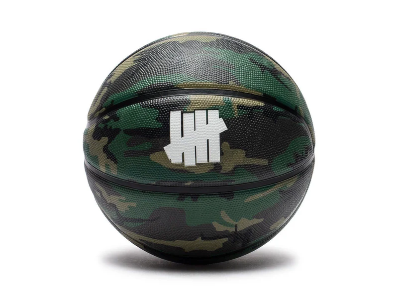 NIKE/KOBE/UNDEFEATED - BASKETBALL