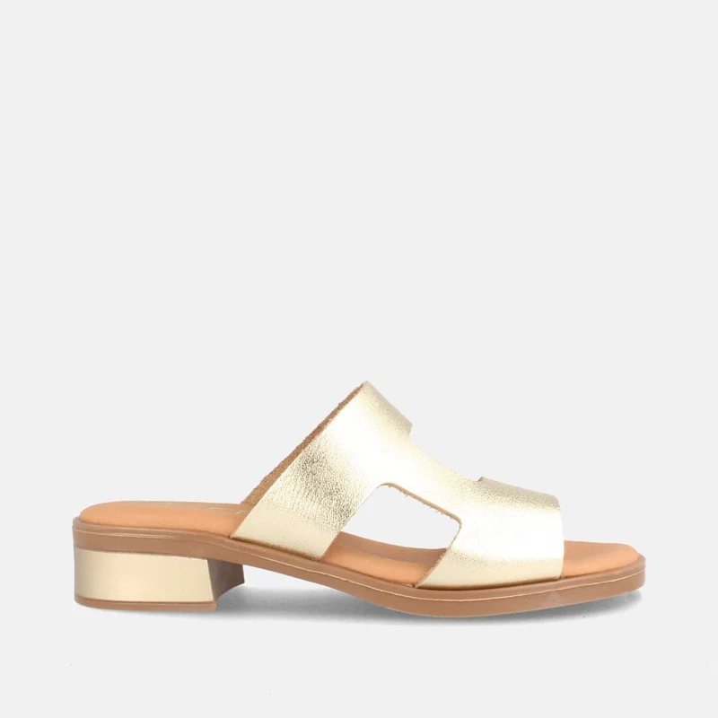 Sandalias Elegantes Champán con Tacón Bajo y Diseño Abierto | Modelo Pon de Marila Shoes