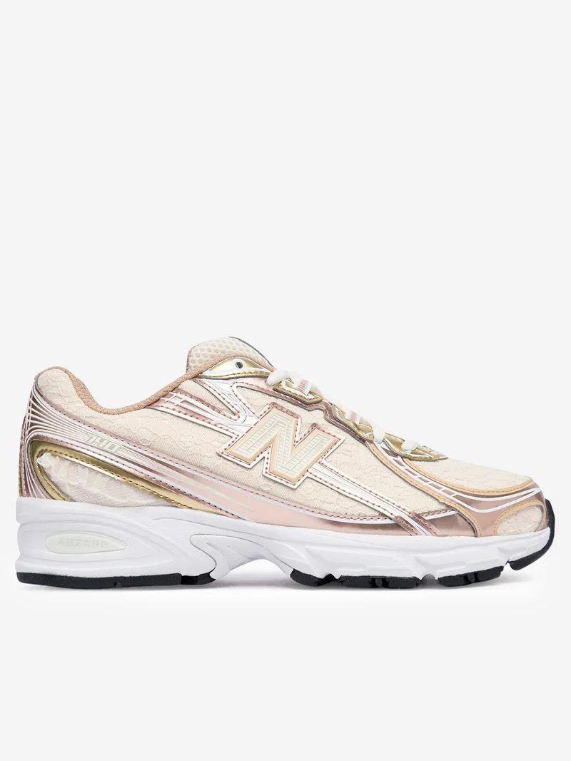 740 'Sea Salt Silver Metallic'