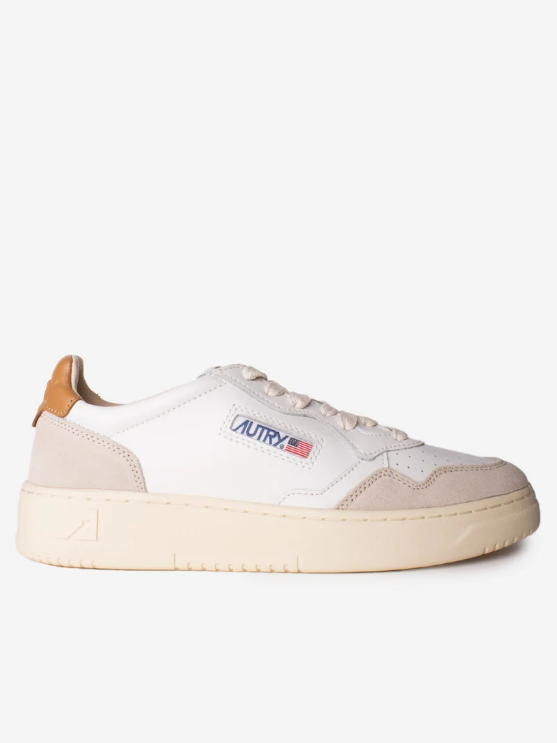 M Medalist Low in pelle bianca con suede e talloncino marrone chiaro