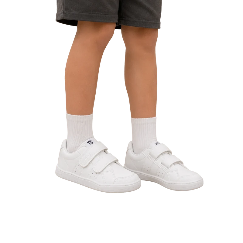NIÑO COLEGIAL DE LONA RISE BLANCO DOS VELCROS