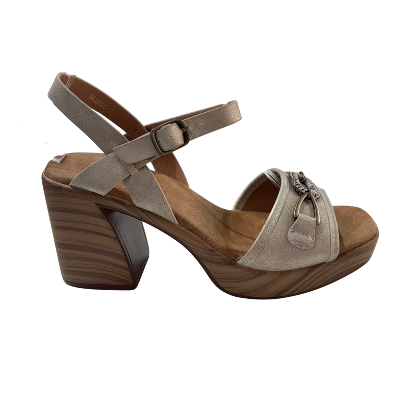MUJER SANDALIA TACON AUREVA ORO