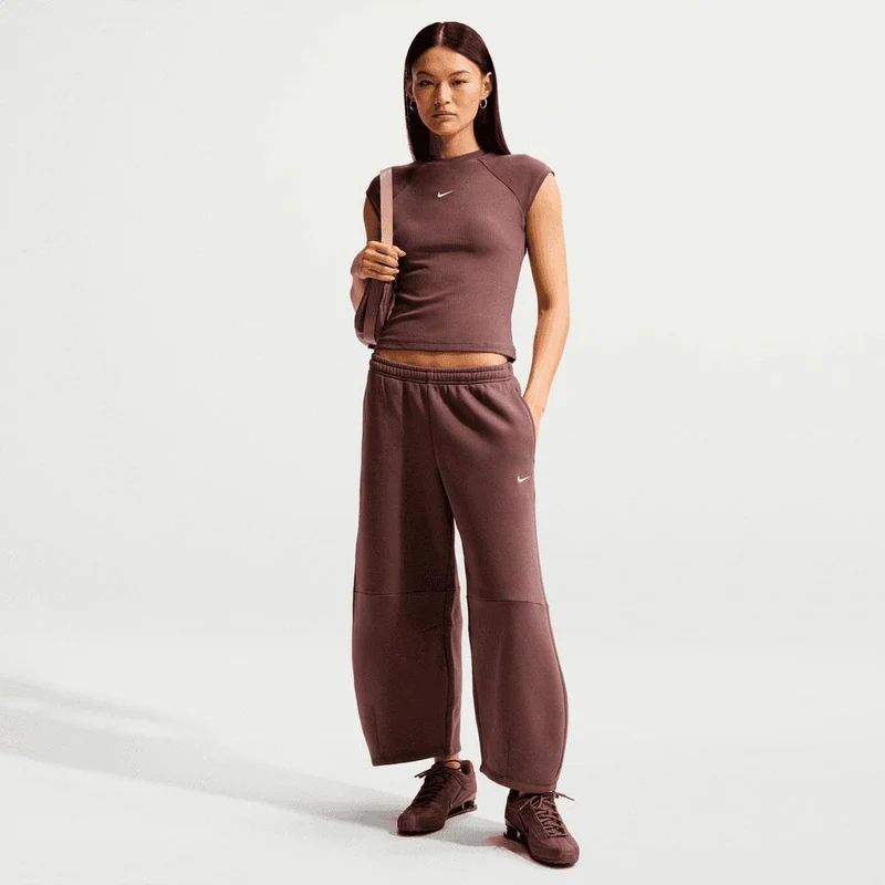 Camiseta Ajustada De Manga Corta Nike Sportswear Chill Knit Acanalada - Mujer