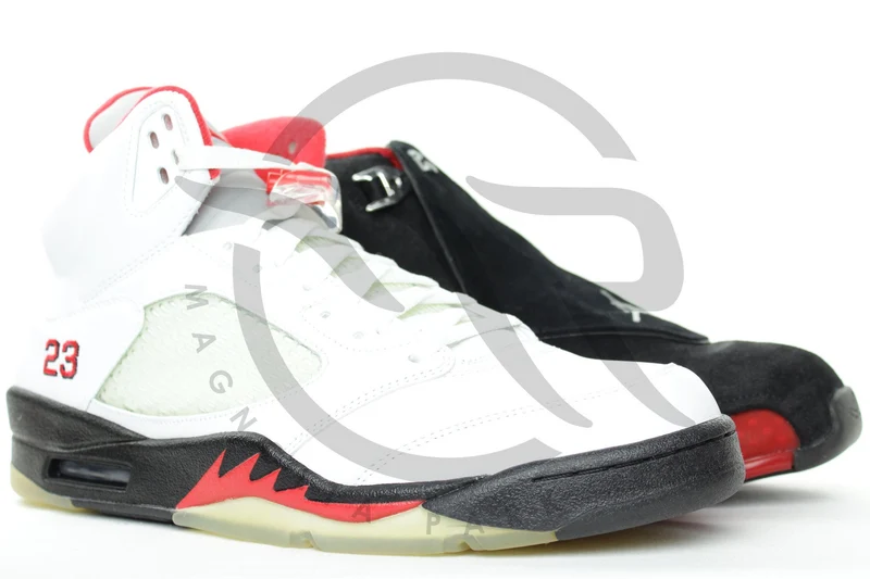 AIR JORDAN COLLEZIONE 18/5 - COUNTDOWN PACKAGE (2 SHOES)