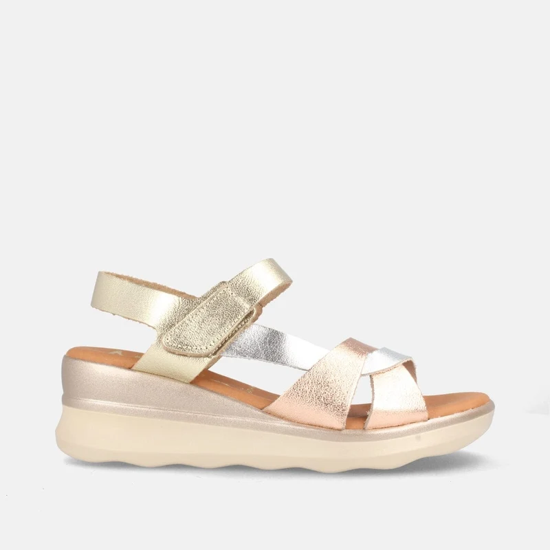 Sandalias Confort Multimetal Champagne, Plata y Rosa con Plataforma y Velcro | Modelo Juna de Marila Shoes