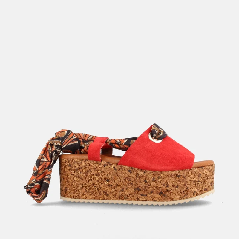 SANDALIAS CON CON PLATAFORMA GERBERA ROJO