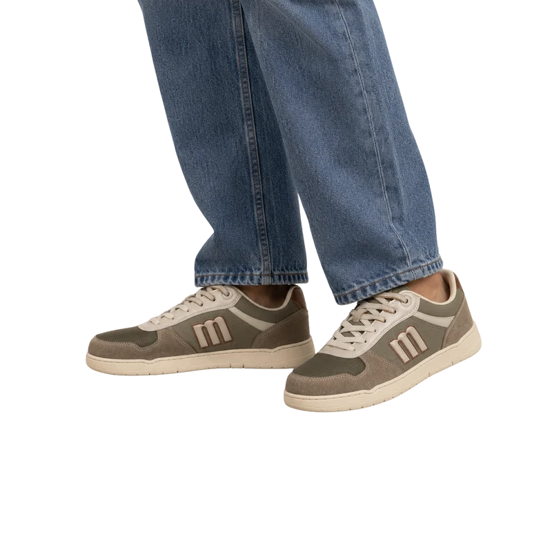 HOMBRE DEPORTIVA AMBER KAKY