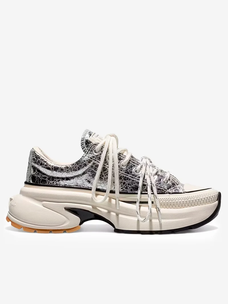 Run Star Crush OX Distressed Patent 'Pure Silver'