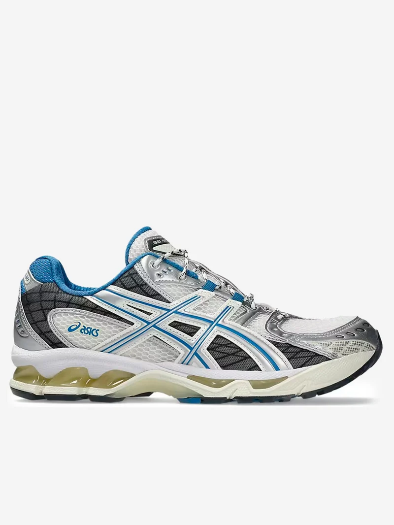 Gel Nimbus 10.1 'Cream Polar Night'