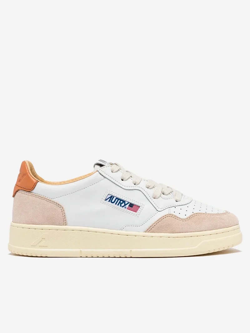 M Medalist Low bianche, blu e sand storm e beige