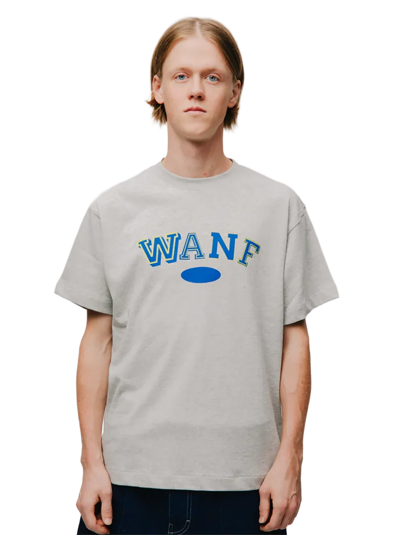 Camiseta College Wanf