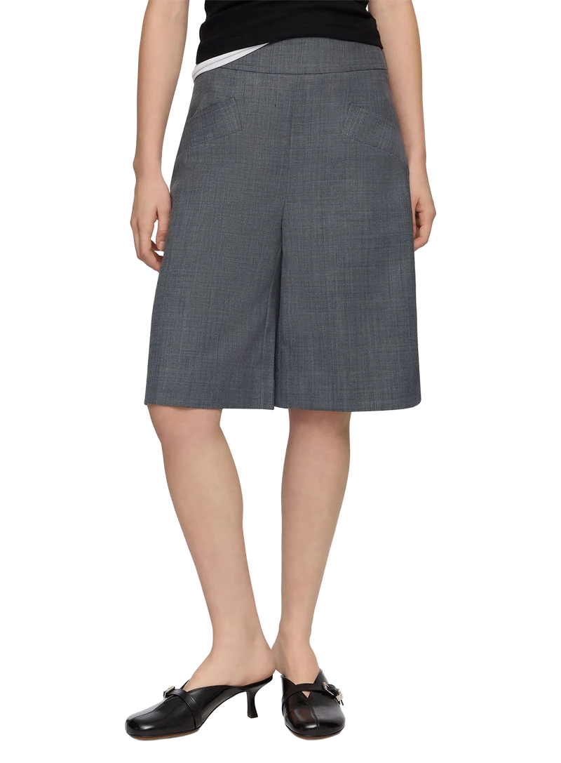 Bermudas Melange Suiting Low Waisted