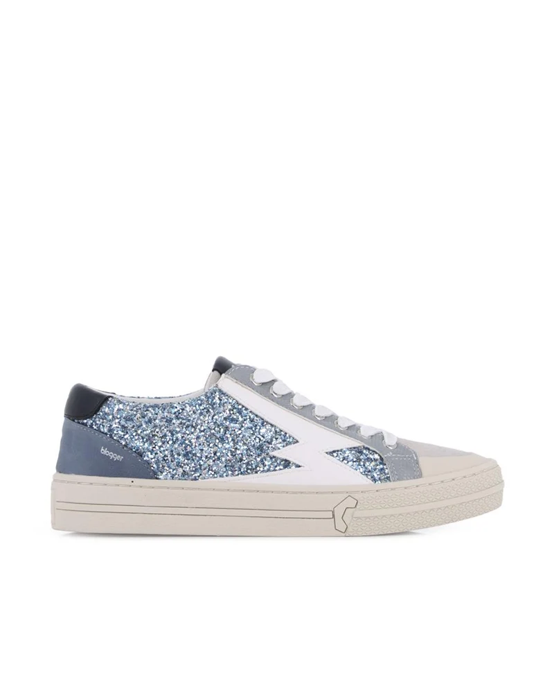Sneakers Gaming Blogger