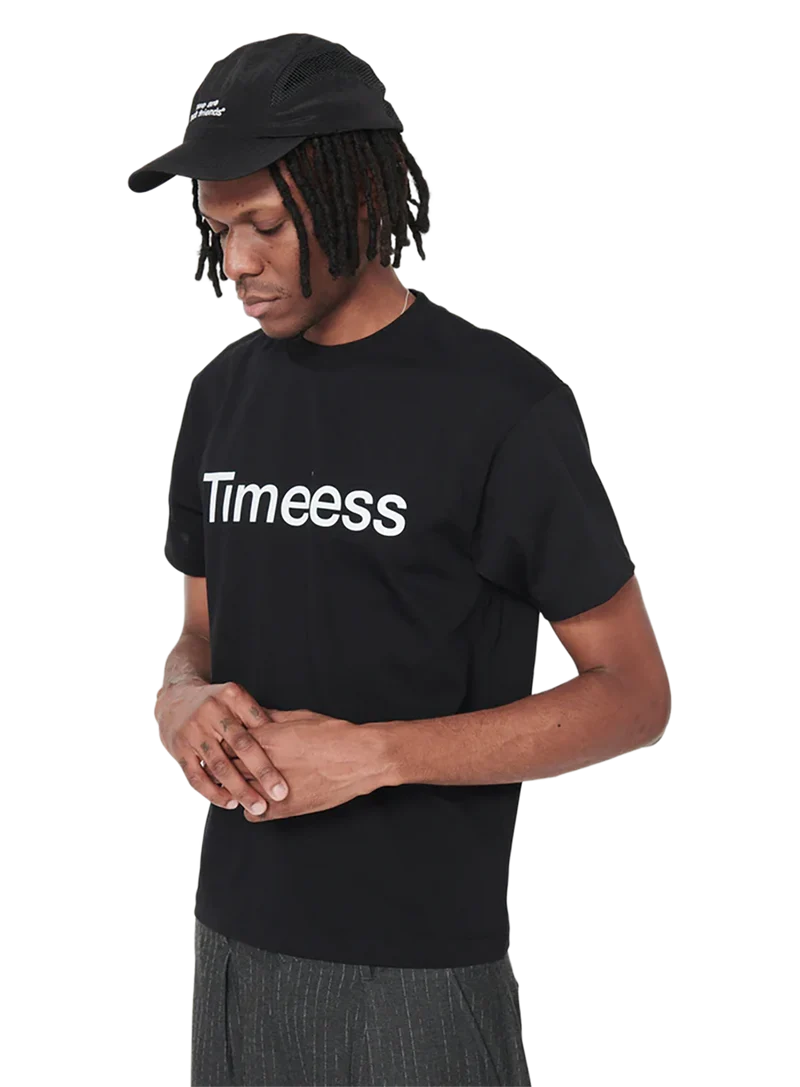 Camiseta Timeless Black