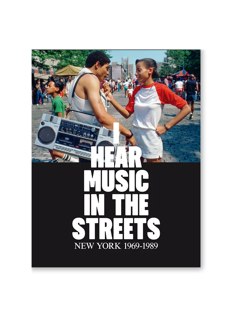 Libro 1 Hear Music In The Streets