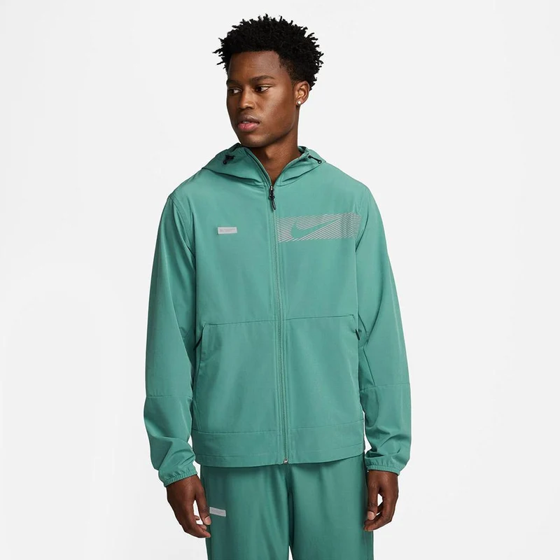 Nike Chaqueta Unlimited Repel Hooded