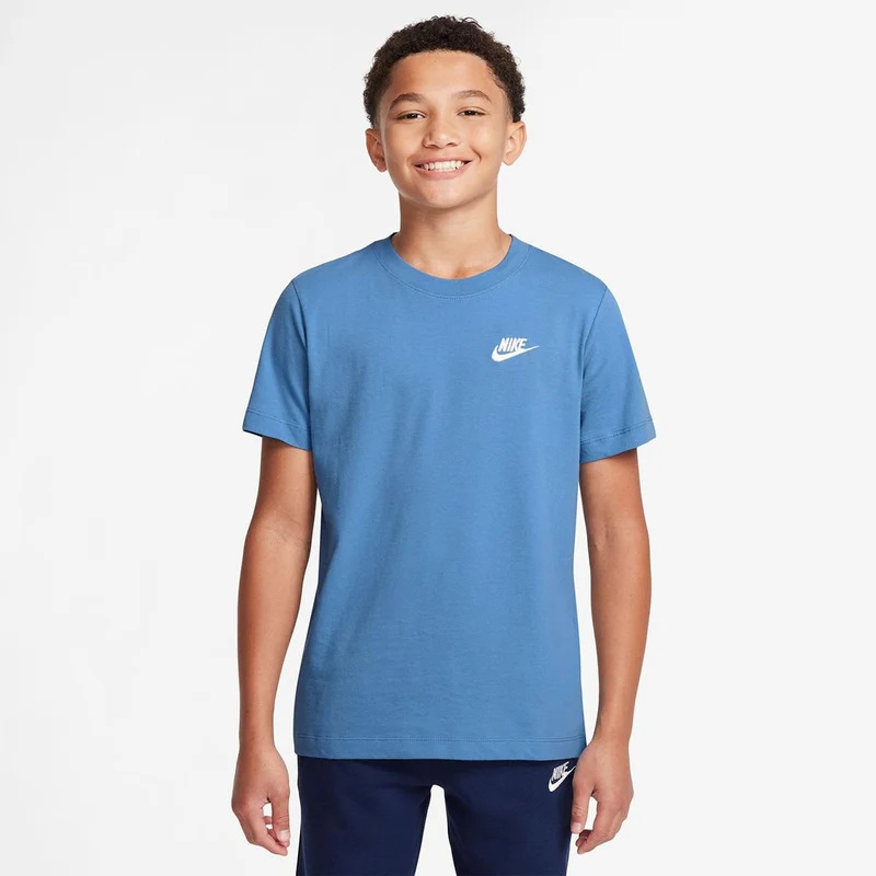 Camiseta Nike Sportswear Big Kids