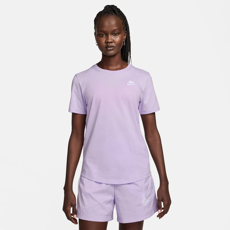 Nike Sportswear Club Essentials