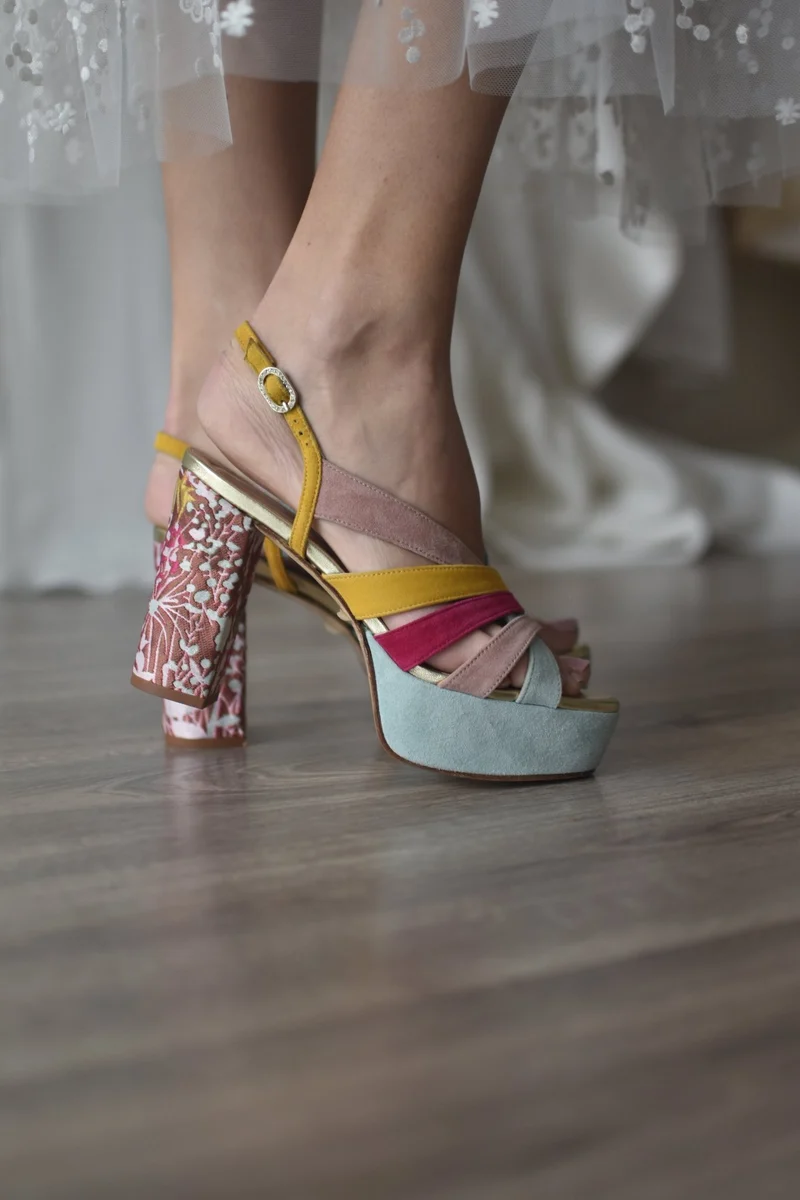 MILEY love color brocado Mandarín .EN STOCK TALLA 37