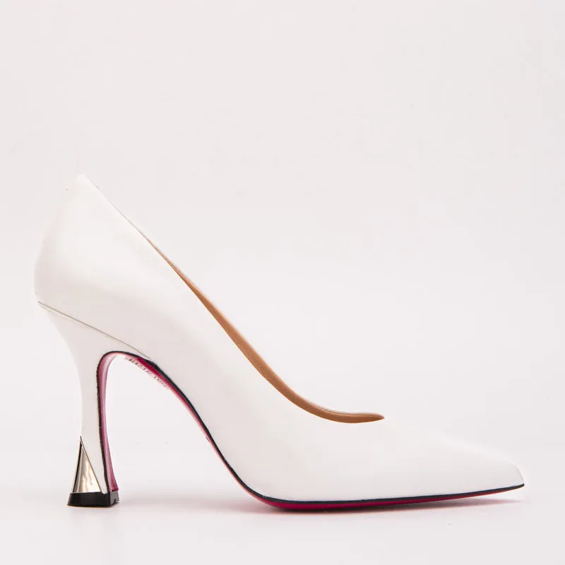 The Belladonna White Leather Women Pump
