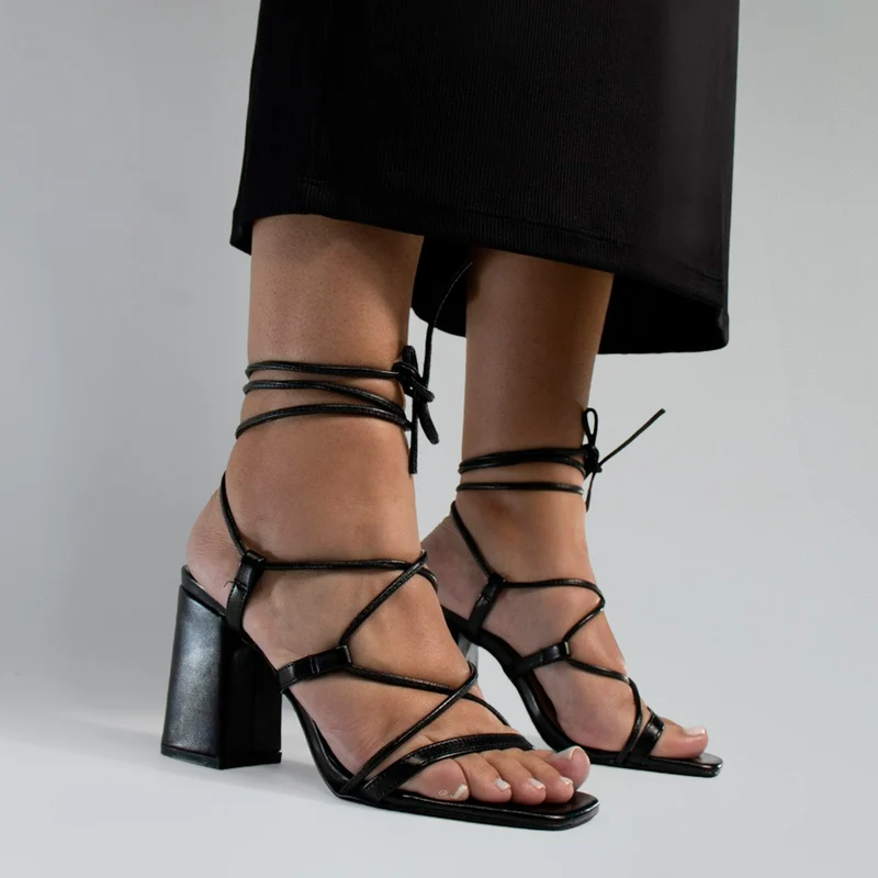 CALI (negro)
