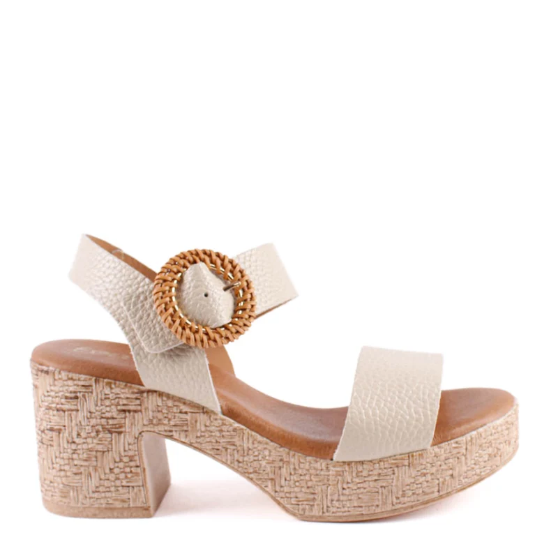 SANDALIA PLATAFORMA HEBILLA BEIGE 544